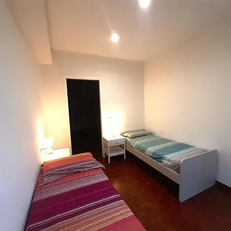 Biemot Near The Sea And Pine Forest וירג'יו